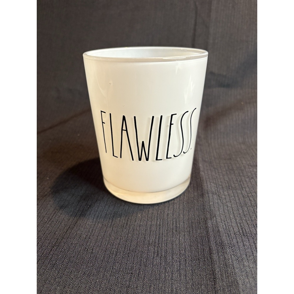 Rae Dunn Round "Flawless" Makeup Brush Holder